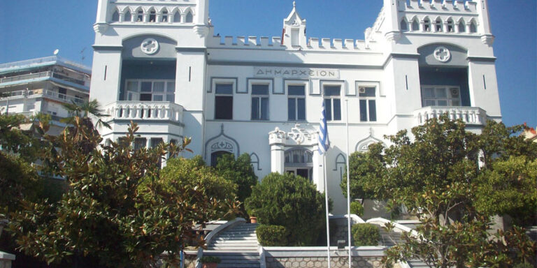 Ξεκίνησε-η-σύσκεψη-των-επικεφαλής-των-Δημοτικών-παρατάξεων-στο-Δημαρχείο-Καβάλας