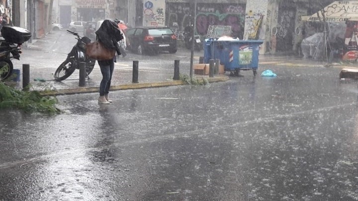 Έκτακτο-δελτίο-επιδείνωσης-του-καιρού:-Έρχονται-ισχυρές-βροχές-και-καταιγίδες-–-Πού-θα-“χτυπήσουν”