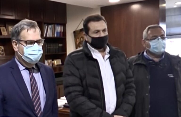 Σύσκεψη-στην-Αντιπεριφέρεια-Καβάλας-για-τα-μαθητικά-δρομολόγια