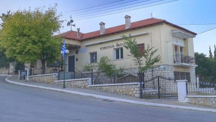 Δράμα:-Συναγερμός-έπειτα-από-κηδεία-με-2.000-άτομα-–-Στην-περιοχή-κλιμάκιο-του-ΕΟΔΥ
