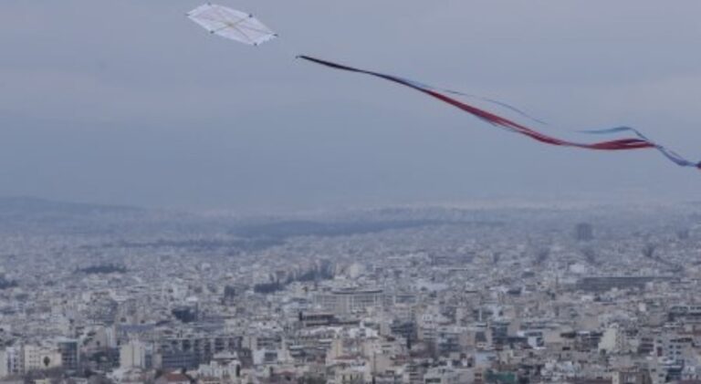 Καθαρά-Δευτέρα:-Χαρταετός-στη-γειτονιά-μας-–-Τι-επιτρέπεται-και-τι-όχι