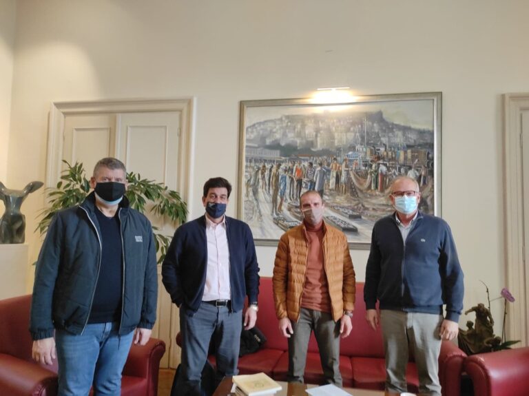 Συνάντηση-Επιμελητηρίου-Καβάλας-–-Εμπορικού-Συλλόγου-Καβάλας-με-τον-Δήμαρχο-Καβάλας