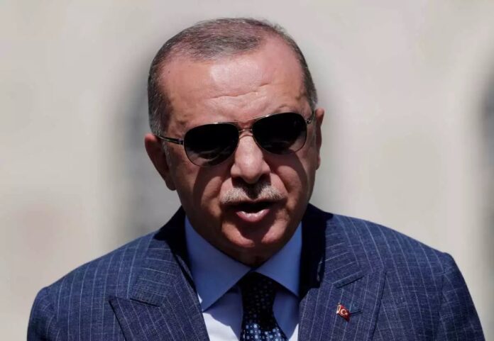 Τουρκία:-Εκρηκτική-η-κατάσταση-στην-οικονομία-–-Πυρ-ομαδόν-από-τις-αγορές-στον-Ερντογάν Τουρκία:-Εκρηκτική-η-κατάσταση-στην-οικονομία-–-Πυρ-ομαδόν-από-τις-αγορές-στον-Ερντογάν