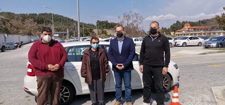 Συνεχίζεται-η-δωρεάν-μεταφορά-πολιτών-για-να-εμβολιαστούν