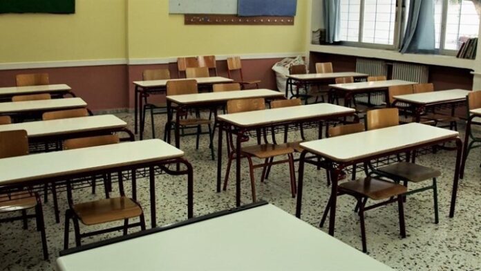 Υπουργείο-Παιδείας:-15-ερωτήσεις-και-απαντήσεις-για-την-επαναλειτουργία-των-Λυκείων-και-το-self-testing Υπουργείο-Παιδείας:-15-ερωτήσεις-και-απαντήσεις-για-την-επαναλειτουργία-των-Λυκείων-και-το-self-testing