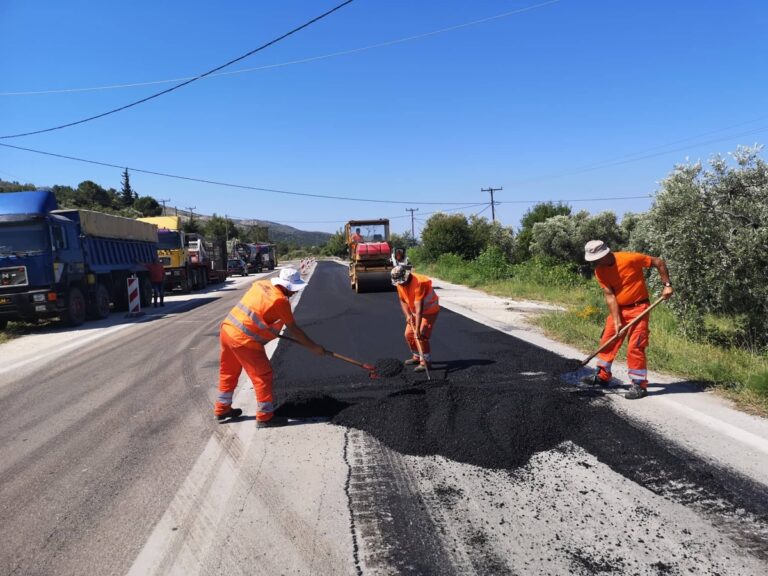 Η-Π.Ε-Καβάλας-θωρακίζει-την-οδική-ασφάλεια-με-τις-εργασίες-συντήρησης-του-επαρχιακού-δικτύου