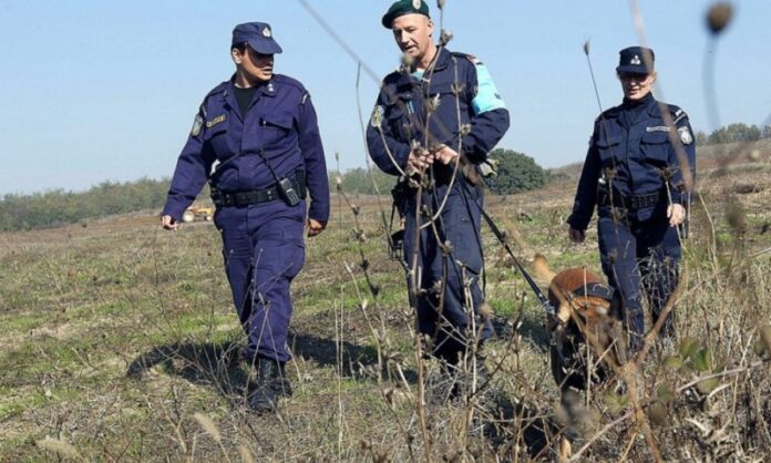 Με-καθυστέρηση-οι-εμβολιασμοί-των-συνοριοφυλάκων-στον-Έβρο Με-καθυστέρηση-οι-εμβολιασμοί-των-συνοριοφυλάκων-στον-Έβρο