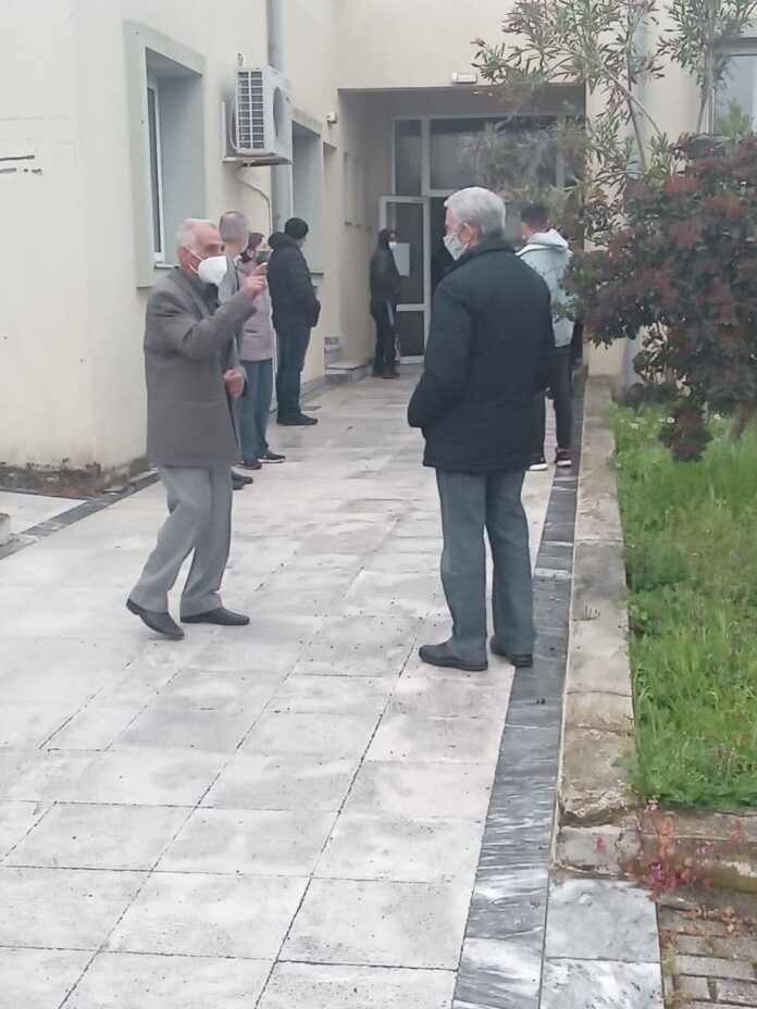 62-rapid-tests-στο-ΚΑΠΗ-στη-Νέα-Καρβάλη-Βγήκαν-τα-2-θετικά