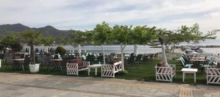 Εστίαση:-Σήκωσε-ρολά-μετά-από-έξι-μήνες-–-Γέμισαν-με-κόσμο-καφέ-και-μπαρ-στην-Καβάλα