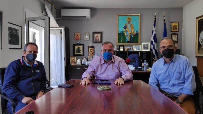 Συνάντηση-του-Δημάρχου-Θάσου-για-την-έναρξη-της-τουριστικής-περιόδου-στη-Θάσο Συνάντηση-του-Δημάρχου-Θάσου-για-την-έναρξη-της-τουριστικής-περιόδου-στη-Θάσο