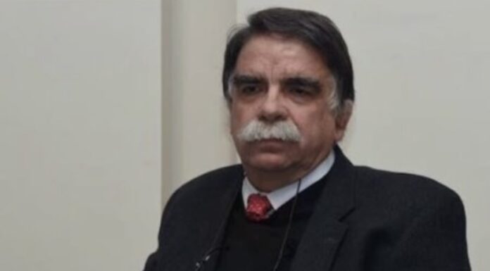 Βατόπουλος:-Το-τέταρτο-κύμα-θα-αφορά-τους-ανεμβολίαστους-–-Πότε-θα-βγάλουμε-τις-μάσκες Βατόπουλος:-Το-τέταρτο-κύμα-θα-αφορά-τους-ανεμβολίαστους-–-Πότε-θα-βγάλουμε-τις-μάσκες