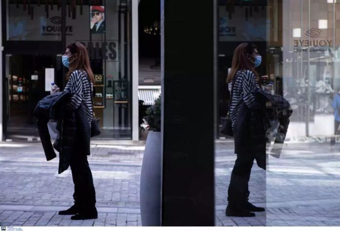 Την-Πέμπτη-πετάμε-τις-μάσκες-στους-εξωτερικούς-χώρους-–-Η-τελική-απόφαση-από-την-ολομέλεια-των-λοιμωξιολόγων Την-Πέμπτη-πετάμε-τις-μάσκες-στους-εξωτερικούς-χώρους-–-Η-τελική-απόφαση-από-την-ολομέλεια-των-λοιμωξιολόγων