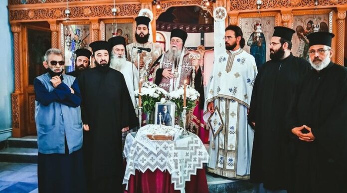 Τρισάγιο-για-τον-αείμνηστο-Μητροπολίτη-κυρό-Προκόπιο Τρισάγιο-για-τον-αείμνηστο-Μητροπολίτη-κυρό-Προκόπιο