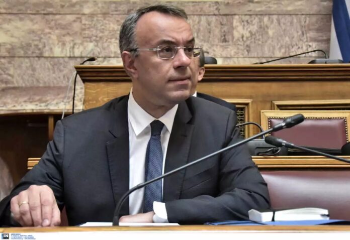 Σταϊκούρας:-to-50%-των-φορολογούμενων-δεν-θα-πληρώσει-φόρο-με-τα-φετινά-εκκαθαριστικά