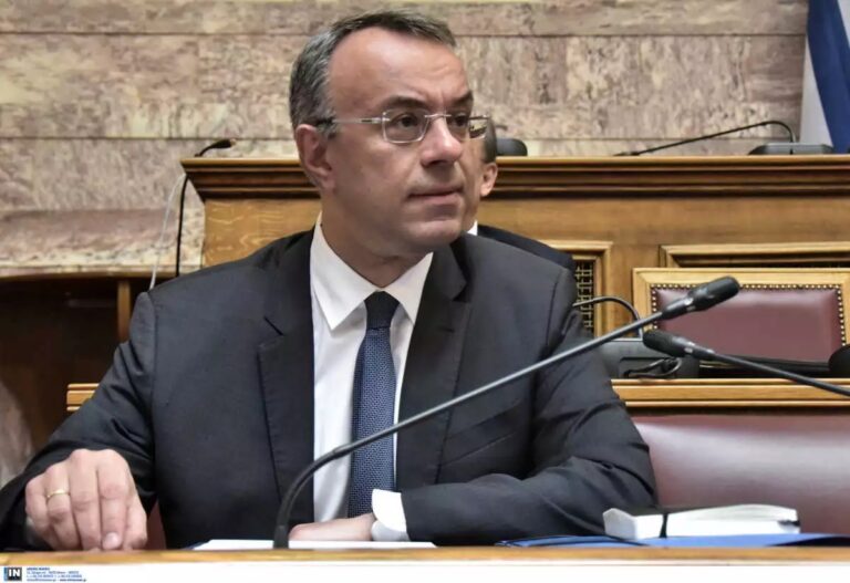 Σταϊκούρας:-to-50%-των-φορολογούμενων-δεν-θα-πληρώσει-φόρο-με-τα-φετινά-εκκαθαριστικά