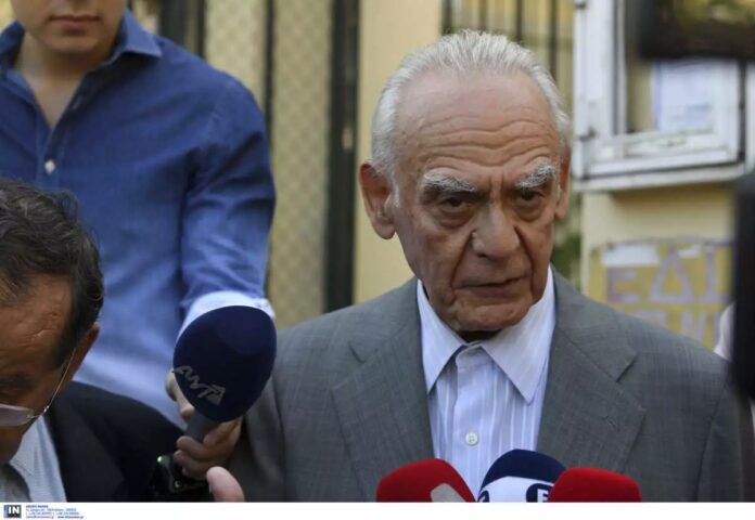 Πέθανε-ο-Άκης-Τσοχατζόπουλος Πέθανε-ο-Άκης-Τσοχατζόπουλος