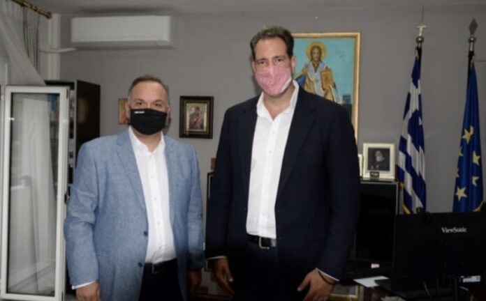 Η-energean-δωρίζει-σχολικό-και-μαθητικό-εξοπλισμό-σε-Καβάλα,-Θάσο-και-Νέα-Καρβάλη Η-energean-δωρίζει-σχολικό-και-μαθητικό-εξοπλισμό-σε-Καβάλα,-Θάσο-και-Νέα-Καρβάλη