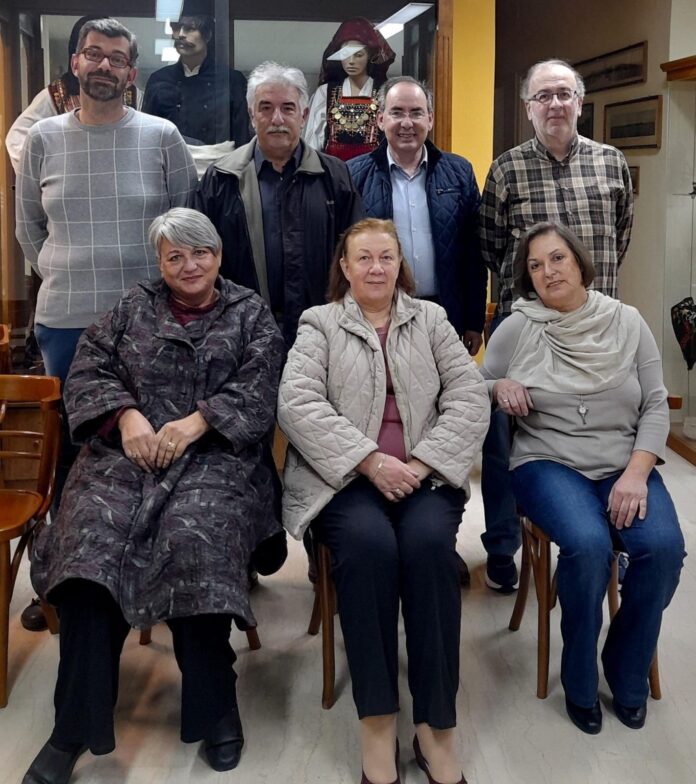 Το-νέο-ΔΣ-της-Θρακικής-Εστίας-Καβάλας-μετά-τις-τελευταίες-εκλογές