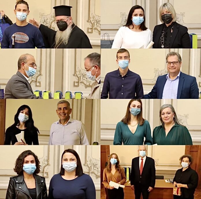 Τελετή-βράβευσης-των-δέκα-πρώτων-αριστούχων-μαθητών-του-Δήμου-Καβάλας-που-εισήχθησαν-στην-Τριτοβάθμια-Εκπαίδευση
