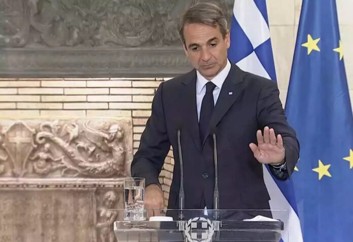 Πρόκληση-στο-Μαξίμου-από-Ολλανδή-δημοσιογράφο-με-προβοκατόρικη-ερώτηση-–-Σκληρή-απάντηση-από-Κυριάκο-Μητσοτάκη Πρόκληση-στο-Μαξίμου-από-Ολλανδή-δημοσιογράφο-με-προβοκατόρικη-ερώτηση-–-Σκληρή-απάντηση-από-Κυριάκο-Μητσοτάκη