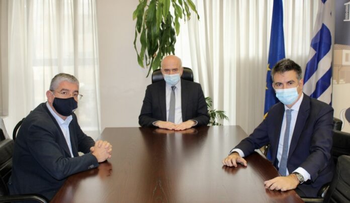 Το-ΕΣΠΑ-και-το-νέο-Εθνικό-Πρόγραμμα-Ανάπτυξης-(ΕΠΑ)-της-ΠΑΜΘ-στο-επίκεντρο-της-συνάντησης-του-Περιφερειάρχη-με-τον-Υφυπουργό-Δημοσίων-Επενδύσεων-και-ΕΣΠΑ Το-ΕΣΠΑ-και-το-νέο-Εθνικό-Πρόγραμμα-Ανάπτυξης-(ΕΠΑ)-της-ΠΑΜΘ-στο-επίκεντρο-της-συνάντησης-του-Περιφερειάρχη-με-τον-Υφυπουργό-Δημοσίων-Επενδύσεων-και-ΕΣΠΑ