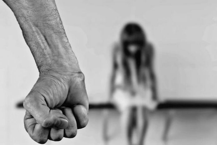 Γυναικοκτονία-στην-Αλεξανδρούπολη:-Οι-γονείς-της-29χρονης-κατήγγειλαν-τον-σύζυγό-της Γυναικοκτονία-στην-Αλεξανδρούπολη:-Οι-γονείς-της-29χρονης-κατήγγειλαν-τον-σύζυγό-της