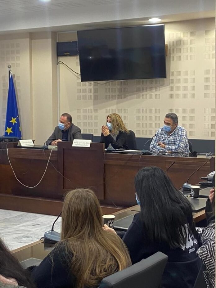 Επίσκεψη-μαθητών-του-ΕΠΑΛ-Ελευθερούπολης-στο-Δήμο-Παγγαίου Επίσκεψη-μαθητών-του-ΕΠΑΛ-Ελευθερούπολης-στο-Δήμο-Παγγαίου