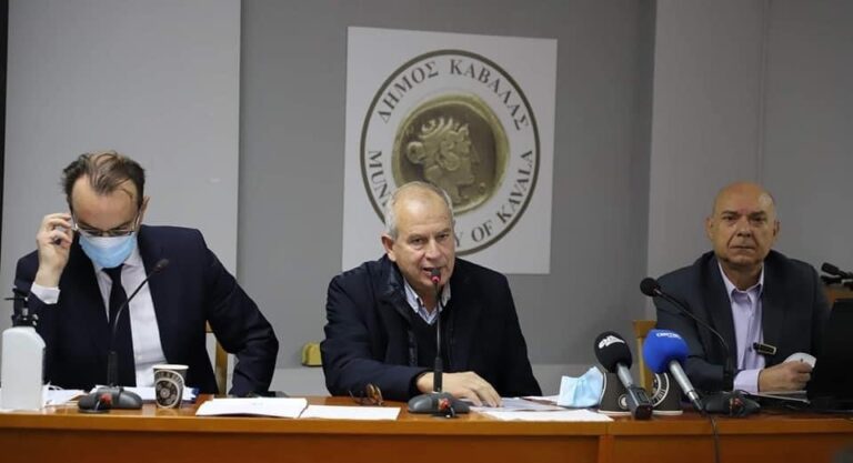 Παρέμβαση-του-Δημάρχου-Καβάλας,-Θόδωρου-Μουριάδη,-στην-ημερίδα-της-Περιφερειακής-Διεύθυνσης-Πρωτοβάθμιας-και-Δευτεροβάθμιας-Εκπαίδευσης-ΑΜ-Θ
