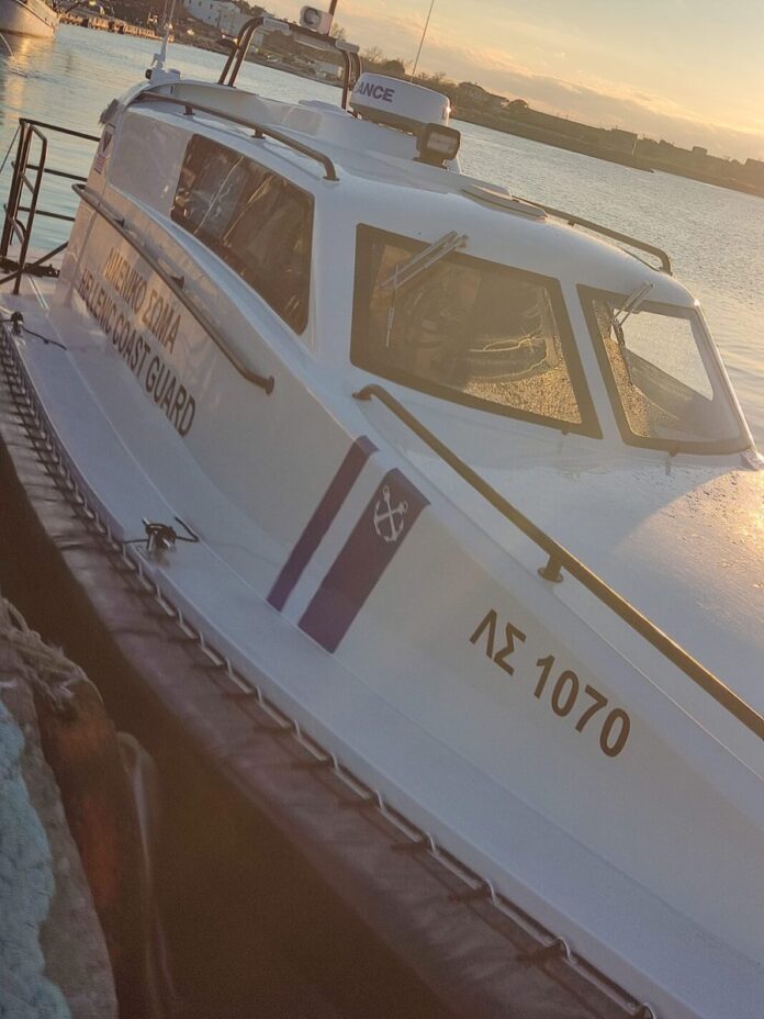 Έφτασε-στη-Σαμοθράκη-το-πλωτό-ασθενοφόρο
