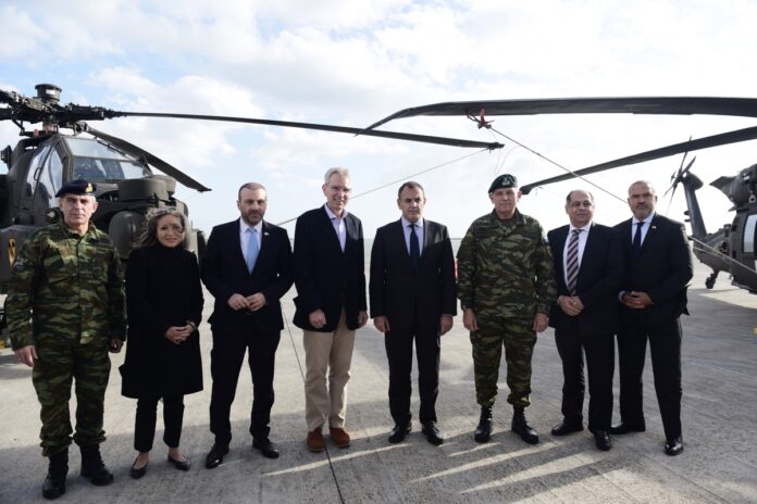 Ο-ΥΕΘΑ-Νίκος-Παναγιωτόπουλος-στην-Ημέρα-Διακεκριμένων-Επισκεπτών-για-την-ανάπτυξη-και-αναδίπλωση-δυνάμεων-των-ΗΠΑ-στο-λιμένα-Αλεξανδρουπόλεως Ο-ΥΕΘΑ-Νίκος-Παναγιωτόπουλος-στην-Ημέρα-Διακεκριμένων-Επισκεπτών-για-την-ανάπτυξη-και-αναδίπλωση-δυνάμεων-των-ΗΠΑ-στο-λιμένα-Αλεξανδρουπόλεως