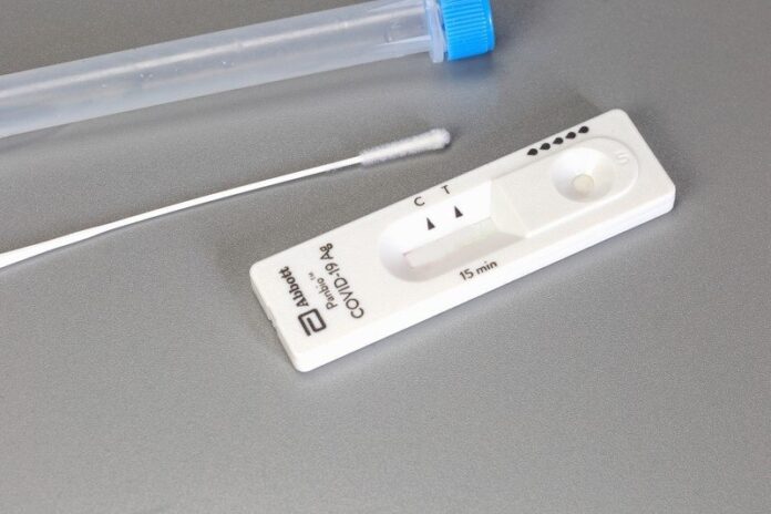 self-test:-Έτσι-θα-γίνει-η-διάθεσή-τους-για-μαθητές-και-εμβολιασμένους-εκπαιδευτικούς self-test:-Έτσι-θα-γίνει-η-διάθεσή-τους-για-μαθητές-και-εμβολιασμένους-εκπαιδευτικούς