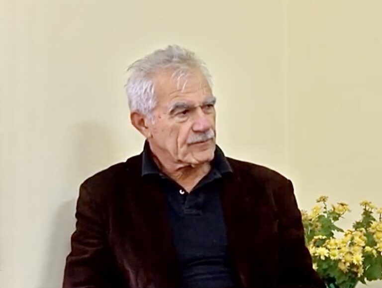 Τις-άδειες-για-τη-ρύθμιση-κυκλοφορίας-περιμένουν-στο-Δήμο-για-να-ξεκινήσουν-(;)-οι-εργασίες-πεζοδρόμησης-στην-πλατεία-Καπνεργάτη