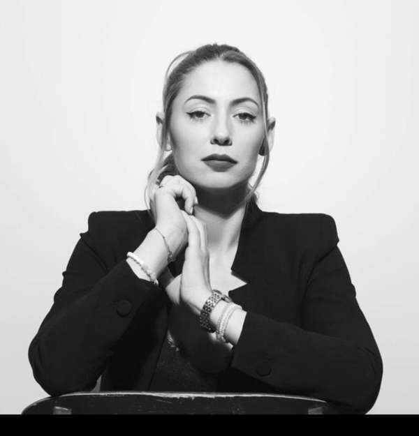 «Θρίλερ»-με-τον-θάνατο-38χρονης-Ρουμάνας-φωτογράφου-στην-Καβάλα «Θρίλερ»-με-τον-θάνατο-38χρονης-Ρουμάνας-φωτογράφου-στην-Καβάλα
