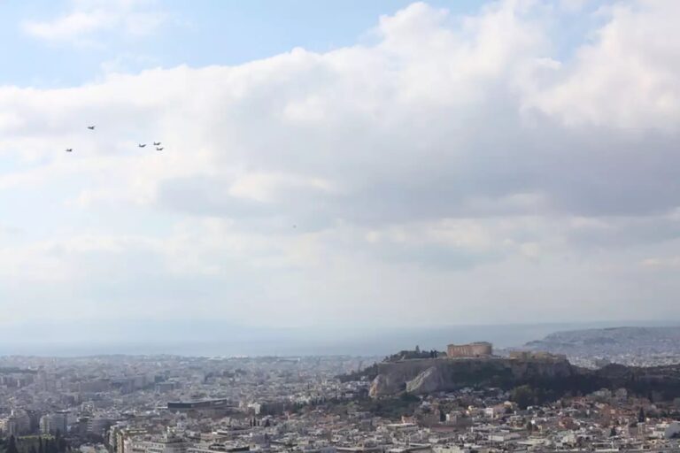 Τα-rafale-πάνω-από-την-Ακρόπολη-Ξεχωριστή-στιγμή-για-την-χώρα-και-τον-ΥΕΘΑ-Νίκο-Παναγιωτόπουλο