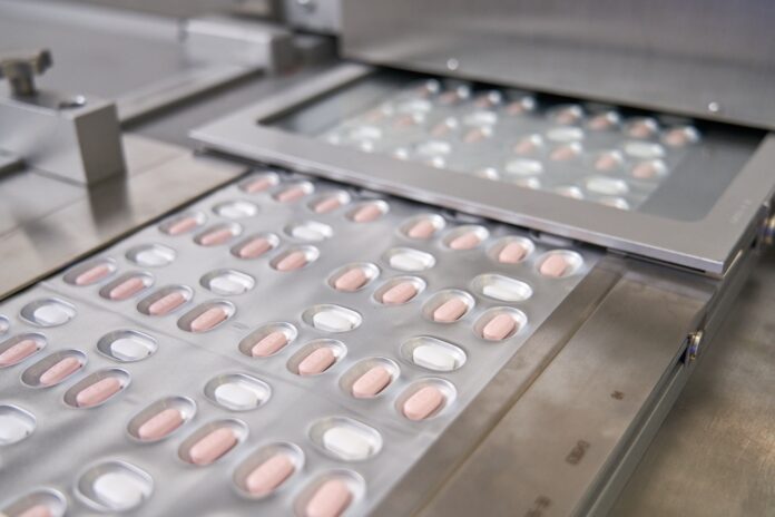 ema:-“Πράσινο-φως”-για-το-χάπι-της-pfizer-κατά-του-κορονοϊού