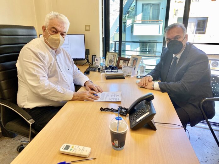 Πρώτη-επίσκεψη-του-Δημάρχου-Θάσου-στα-γραφεία-της-Αναπτυξιακής-Καβάλας Πρώτη-επίσκεψη-του-Δημάρχου-Θάσου-στα-γραφεία-της-Αναπτυξιακής-Καβάλας