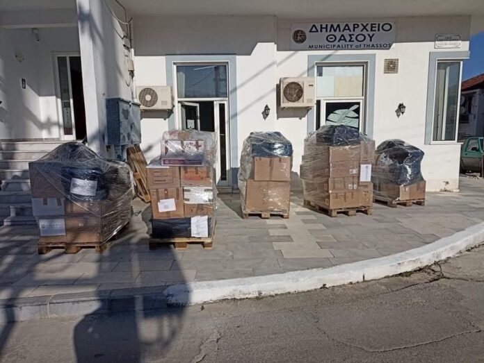 Συγκέντρωση-και-αποστολή-ανθρωπιστικής-βοήθειας-στήριξης-των-πολιτών-της-Ουκρανίας-από-το-Δήμο-Θάσου Συγκέντρωση-και-αποστολή-ανθρωπιστικής-βοήθειας-στήριξης-των-πολιτών-της-Ουκρανίας-από-το-Δήμο-Θάσου