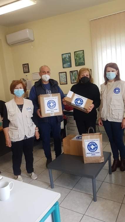 Επίσκεψη-των-Γιατρών-του-Κόσμου-στο-8ο-Δημοτικό-Σχολείο Επίσκεψη-των-Γιατρών-του-Κόσμου-στο-8ο-Δημοτικό-Σχολείο