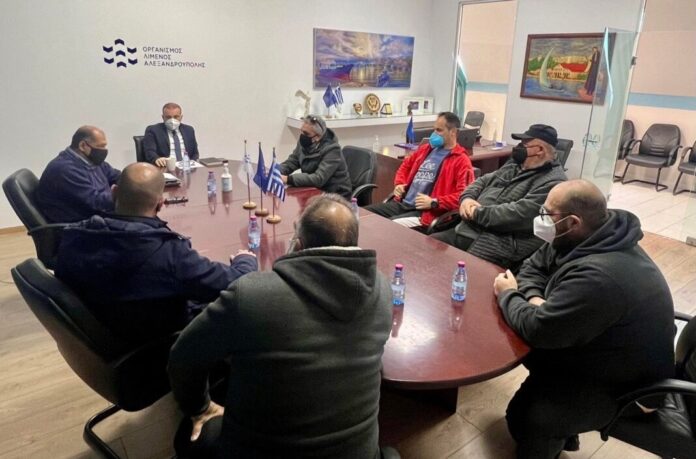Καμία-αντίρρηση-να-επιτρέπεται-η-αλιεία-με-πετονιά-ή-καλάμι-στη-Νοτιο-Ανατολική-πλευρά-της-προβλήτας-ΝΟΑ.-από-τη-διοίκηση-του-ΟΛΑ Καμία-αντίρρηση-να-επιτρέπεται-η-αλιεία-με-πετονιά-ή-καλάμι-στη-Νοτιο-Ανατολική-πλευρά-της-προβλήτας-ΝΟΑ.-από-τη-διοίκηση-του-ΟΛΑ