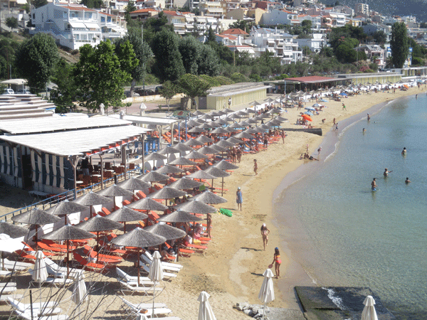 Μάκης-Παπαδόπουλος:-Με-τη-συμφωνία-Μουριάδη-για-την-Καλαμίτσα,-ο-Δήμος-θα-πληρώνει-200.000-ευρώ-τον-χρόνο-και-οι-Καβαλιώτες-ένα-πολύ-ακριβό-εισιτήριο-στην-ΕΤΑΔ… Μάκης-Παπαδόπουλος:-Με-τη-συμφωνία-Μουριάδη-για-την-Καλαμίτσα,-ο-Δήμος-θα-πληρώνει-200.000-ευρώ-τον-χρόνο-και-οι-Καβαλιώτες-ένα-πολύ-ακριβό-εισιτήριο-στην-ΕΤΑΔ…