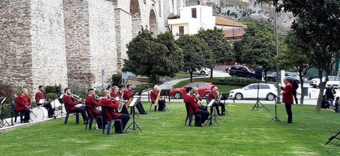 Η-Φιλαρμονική-Ορχήστρα-του-Δήμου-Καβάλας,-θα-παιανίσει-πένθιμα-εμβατήρια-το-απόγευμα-της-Μεγάλης-Τετάρτης Η-Φιλαρμονική-Ορχήστρα-του-Δήμου-Καβάλας,-θα-παιανίσει-πένθιμα-εμβατήρια-το-απόγευμα-της-Μεγάλης-Τετάρτης