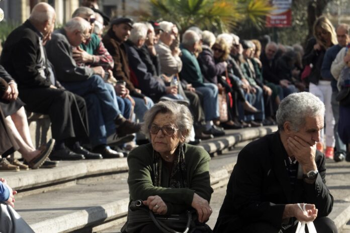 e-ΕΦΚΑ:-Σήμερα-η-έκτακτη-οικονομική-ενίσχυση-στους-χαμηλοσυνταξιούχους-Ποιοι-απορρίπτονται