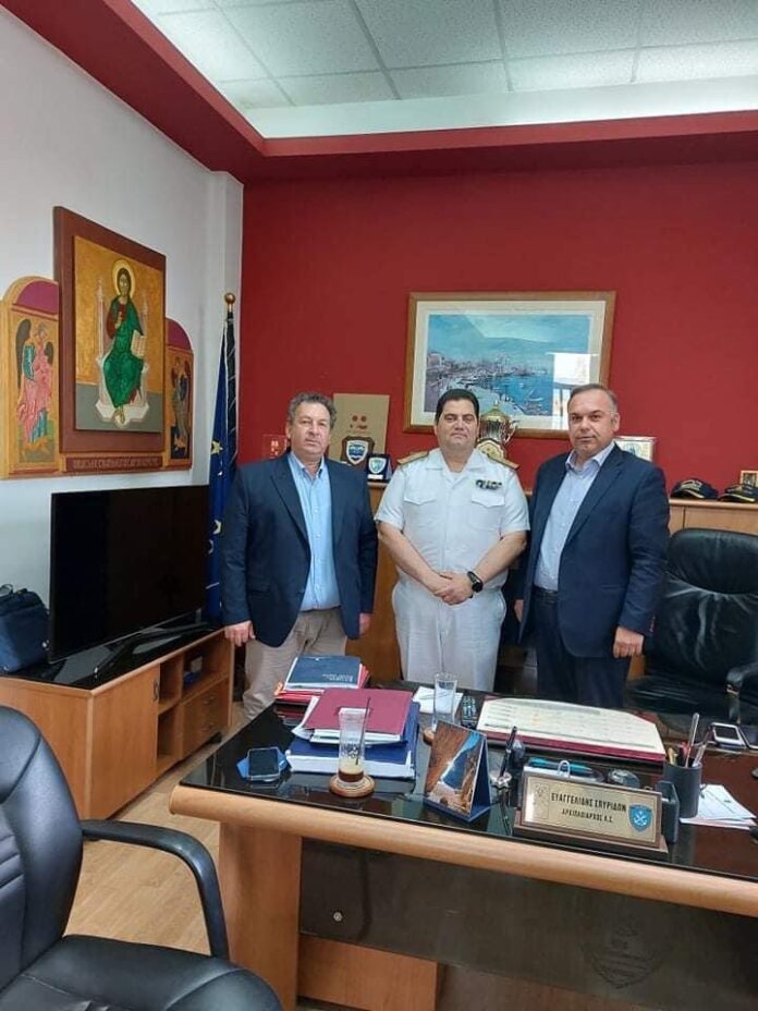 Στον-Κεντρικό-Λιμενάρχη-Πειραιά-Κυριακίδης-Μανίτσας Στον-Κεντρικό-Λιμενάρχη-Πειραιά-Κυριακίδης-Μανίτσας