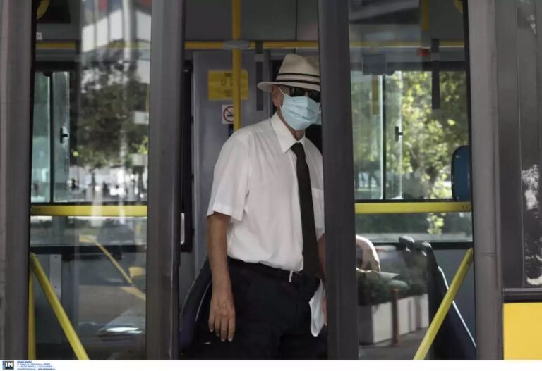 Τέλος-οι-μάσκες-έως-τις-15/09-–-Συνεδριάζει-η-επιτροπή-εμπειρογνωμόνων