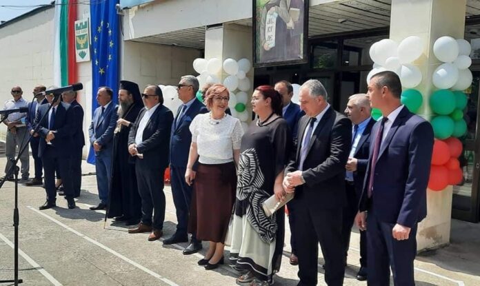 Ο-Αντιδημάρχος-Παιδείας-και-Πολιτισμού,-Απόστολος-Μουμτσάκης,-παρέστη-στη-Γιορτή-των-Γραμμάτων-στο-Γκότσε-Ντέλτσεφ Ο-Αντιδημάρχος-Παιδείας-και-Πολιτισμού,-Απόστολος-Μουμτσάκης,-παρέστη-στη-Γιορτή-των-Γραμμάτων-στο-Γκότσε-Ντέλτσεφ