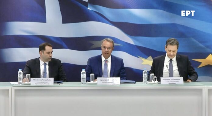 fuel-pass:-Οι-ανακοινώσεις-των-μέτρων-για-βενζίνη-και-πετρέλαιο-κίνησης-από-τον-Χρήστο-Σταϊκούρα fuel-pass:-Οι-ανακοινώσεις-των-μέτρων-για-βενζίνη-και-πετρέλαιο-κίνησης-από-τον-Χρήστο-Σταϊκούρα