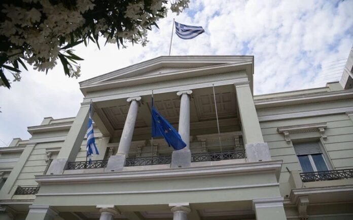 reuters:-Η-Ρωσία-απελαύνει-οκτώ-Έλληνες-διπλωμάτες reuters:-Η-Ρωσία-απελαύνει-οκτώ-Έλληνες-διπλωμάτες