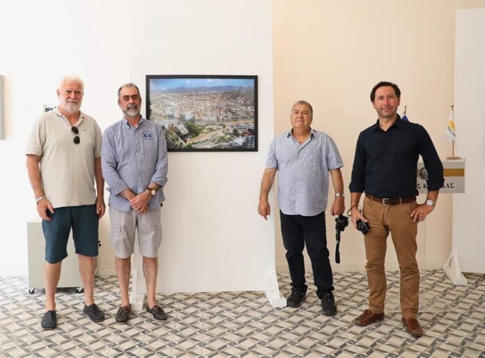 Άνοιξε-η-Έκθεση-Φωτογραφιών-«Λευκωσία-–-Πράσινη-Γραμμή-48-χρόνια» Άνοιξε-η-Έκθεση-Φωτογραφιών-«Λευκωσία-–-Πράσινη-Γραμμή-48-χρόνια»
