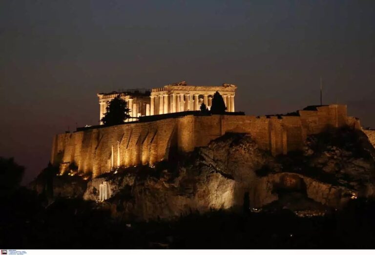 Ενεργειακή-κρίση:-Έρχεται-η-συσκότιση-και-στην-Ελλάδα-–-Αρχή-από-μνημεία-και-δρόμους