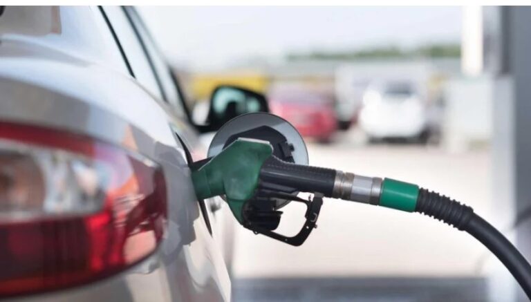 fuel-pass-2:-“Βροχή”-οι-αιτήσεις-–-Υποβλήθηκαν-ήδη-72.500-αιτήσεις